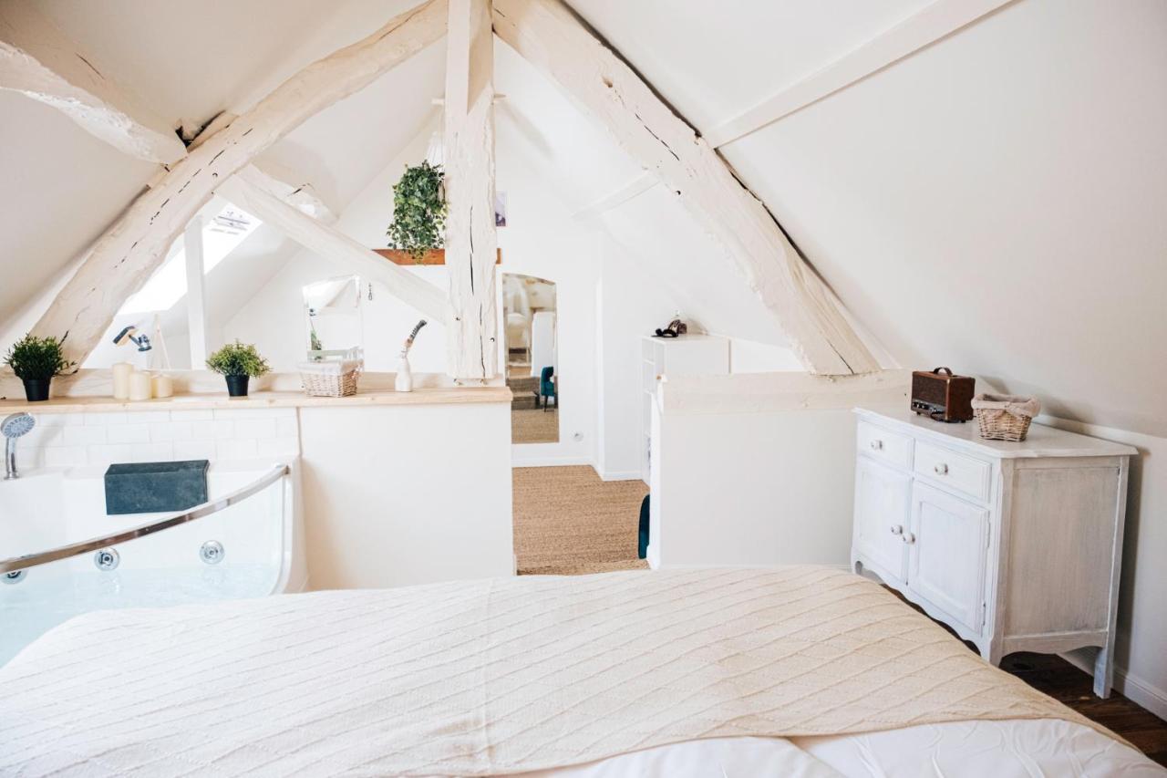 Loveroom Du Perche : Maison Avec Balneo Moulins-la-Marche Eksteriør billede